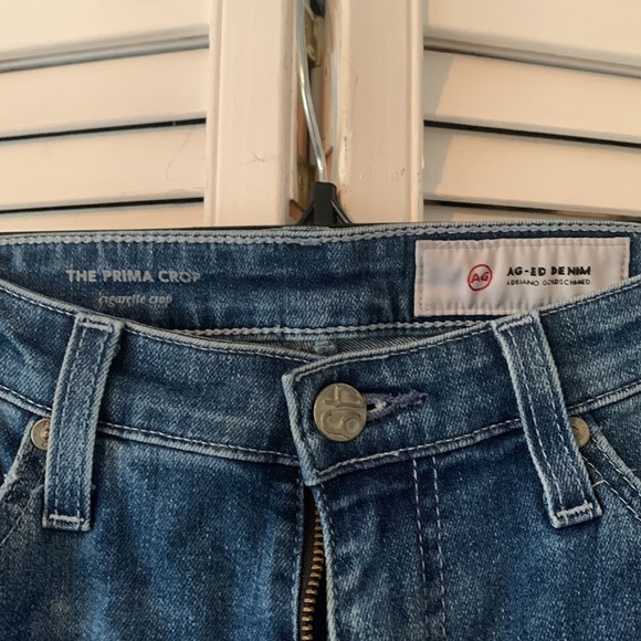 AG Prima Crop cigarette style jeans, size 25 - Picture 3 of 4